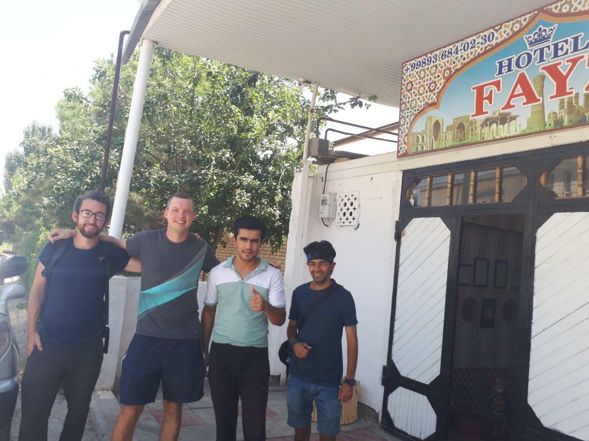 בוקורו Fayz Hostel מראה חיצוני תמונה
