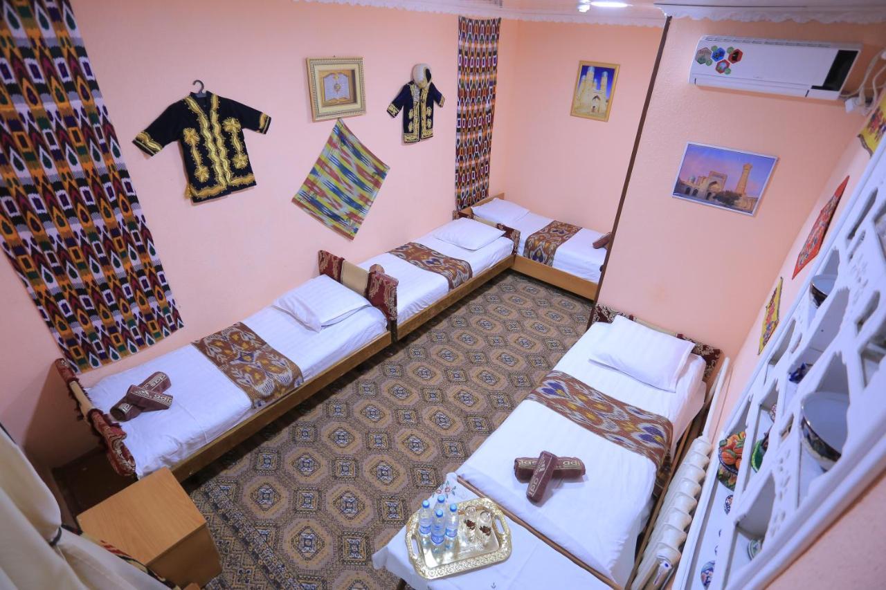 בוקורו Fayz Hostel מראה חיצוני תמונה